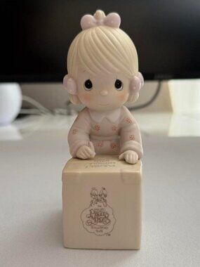 To My Forever Friend" Girl Ceramic Figurine with Stamp Block